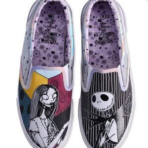 Women’s Disney Nightmare Before Christmas Low Top Slip On Sneakers Shoes Sz 8.5